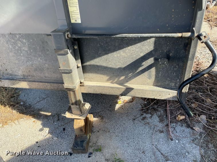 image for item NA9703 2021 Big Bend  livestock trailer