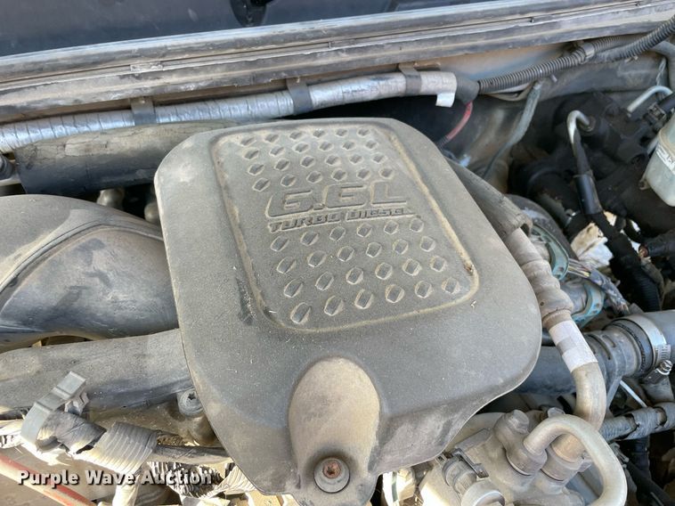 image for item NA9704 2009 Chevrolet Silverado 3500HD  Crew Cab flatbed pickup truck