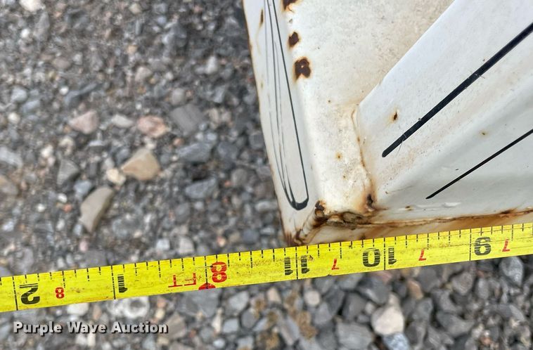 image for item NA9724 2009 Wilson  livestock trailer