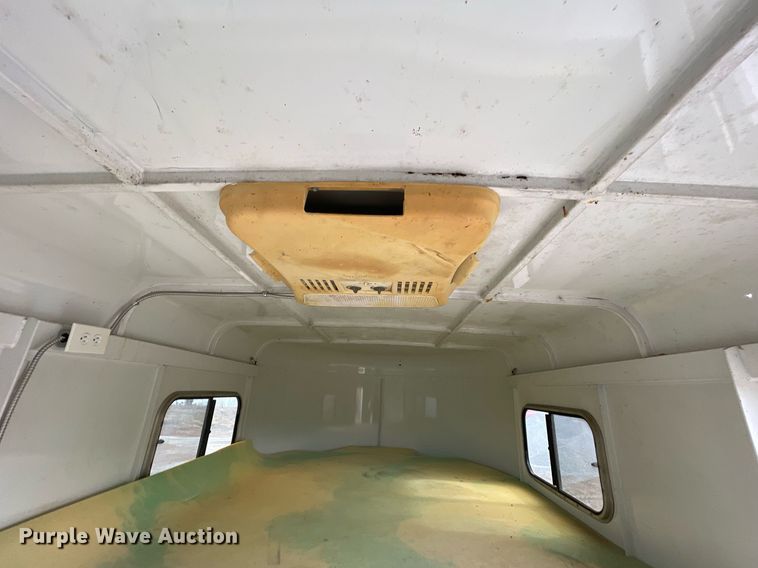 image for item NA9724 2009 Wilson  livestock trailer