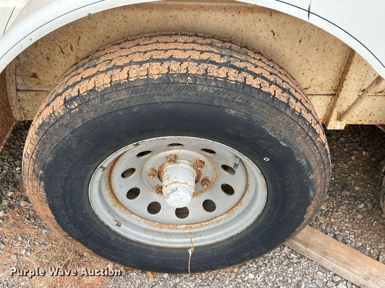 image for item NA9724 2009 Wilson  livestock trailer