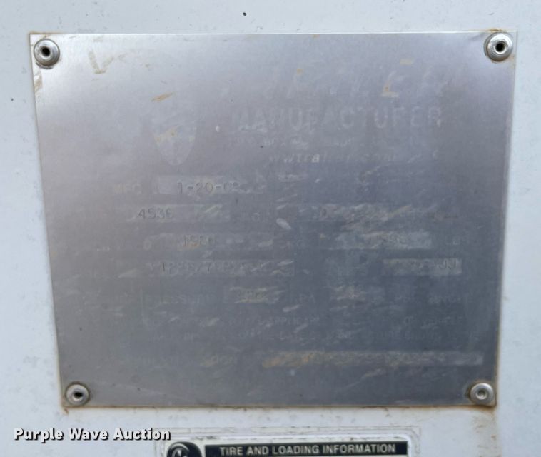 image for item NA9724 2009 Wilson  livestock trailer