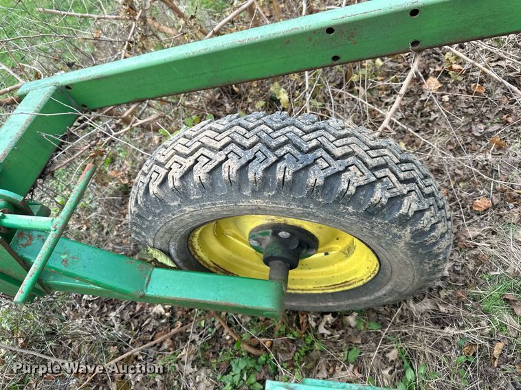 image for item NL9077 John Deere E1800  chisel