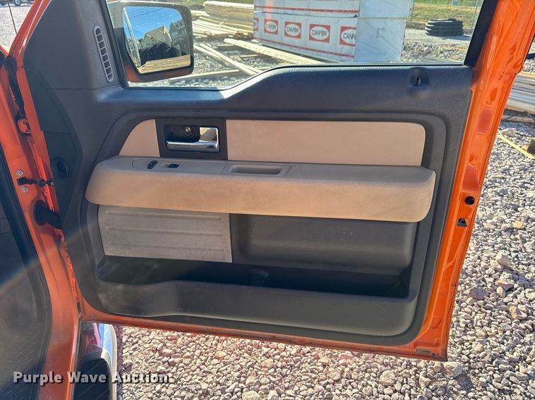 image for item NM9026 2014 Ford F150 XLT  SuperCab pickup truck