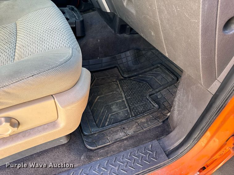 image for item NM9026 2014 Ford F150 XLT  SuperCab pickup truck