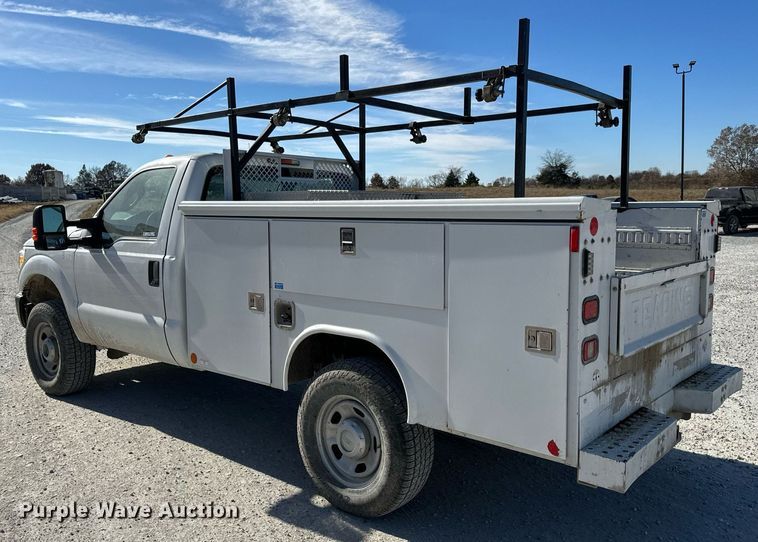 image for item NM9033 2011 Ford F350 Super Duty XL  utility bed pickup truck