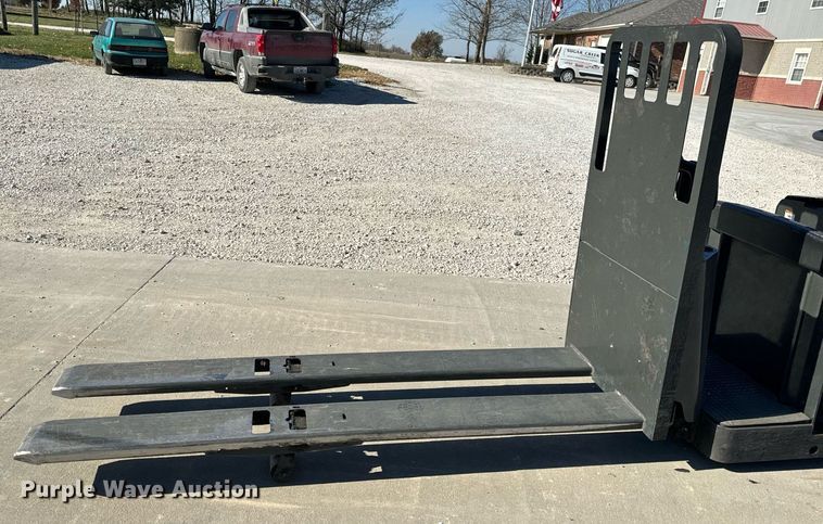 image for item NM9044 Barrett SPXT2W3G80BV  order picker