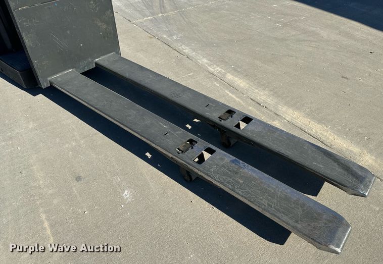 image for item NM9044 Barrett SPXT2W3G80BV  order picker