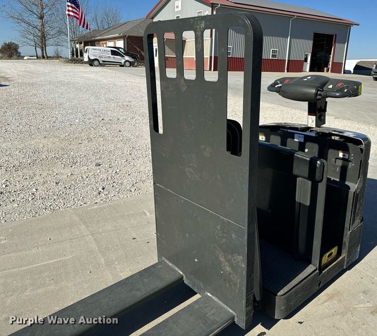 image for item NM9044 Barrett SPXT2W3G80BV  order picker