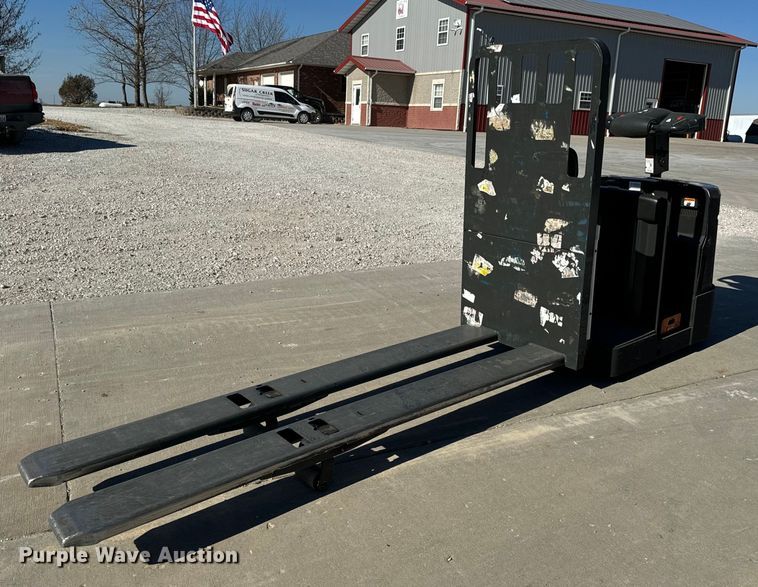 image for item NM9045 Barrett SPXT2W3G80BV  order picker