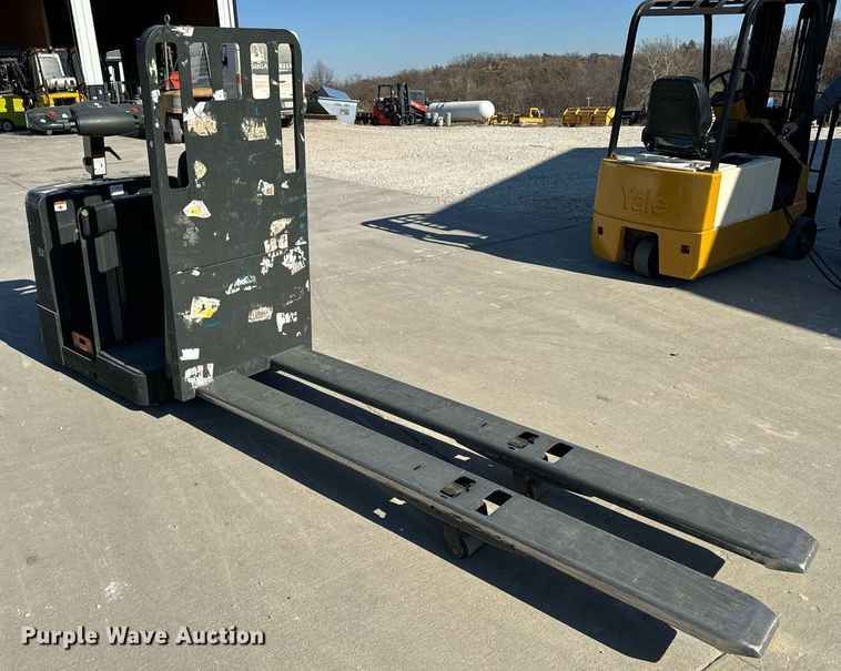 image for item NM9045 Barrett SPXT2W3G80BV  order picker