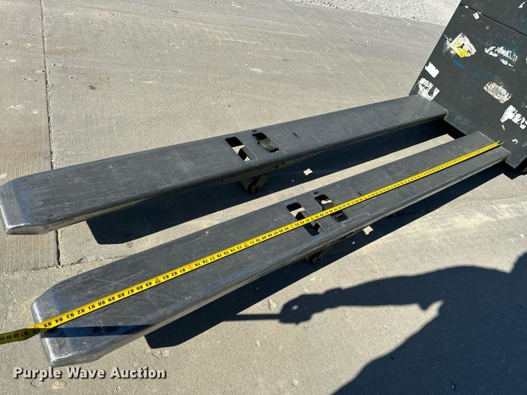 image for item NM9045 Barrett SPXT2W3G80BV  order picker