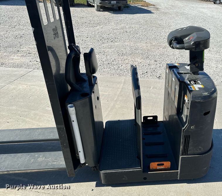 image for item NM9045 Barrett SPXT2W3G80BV  order picker