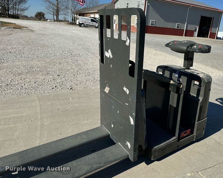 image for item NM9046 Barrett SPXT2W3G80BV  order picker