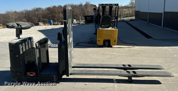 image for item NM9047 Barrett SPXT2W3G80BV  order picker