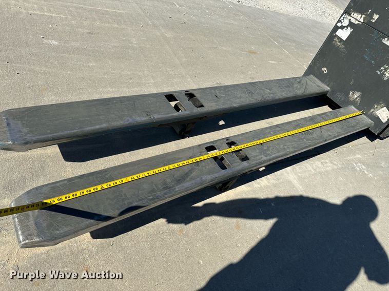 image for item NM9047 Barrett SPXT2W3G80BV  order picker