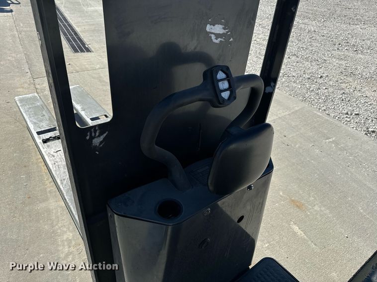 image for item NM9047 Barrett SPXT2W3G80BV  order picker