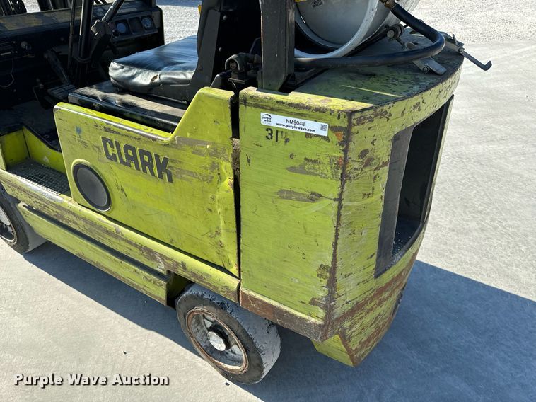 image for item NM9048 Clark GCS25I  forklift