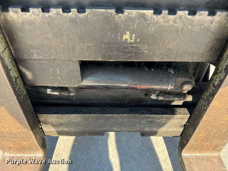 image for item NM9048 Clark GCS25I  forklift