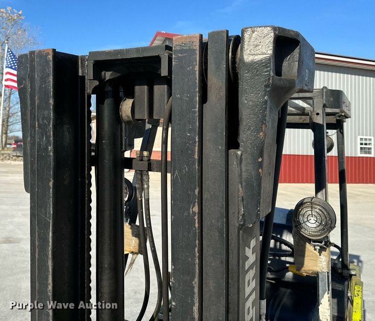 image for item NM9048 Clark GCS25I  forklift