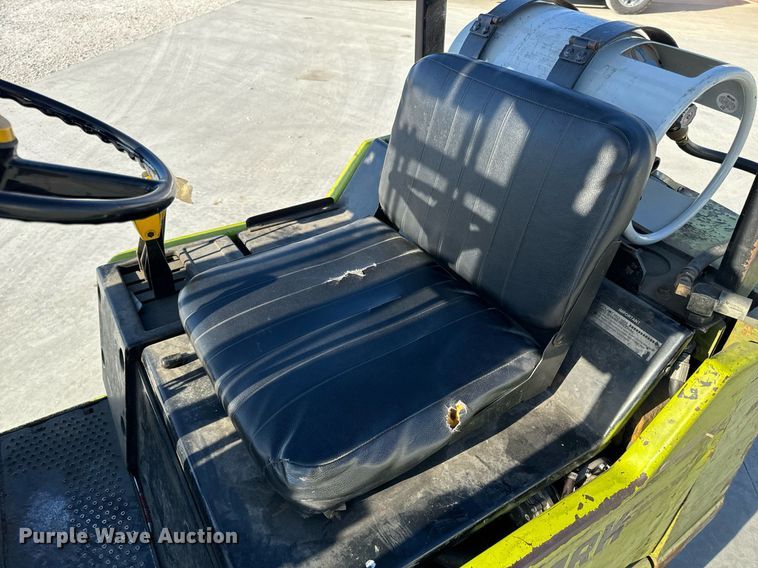 image for item NM9048 Clark GCS25I  forklift