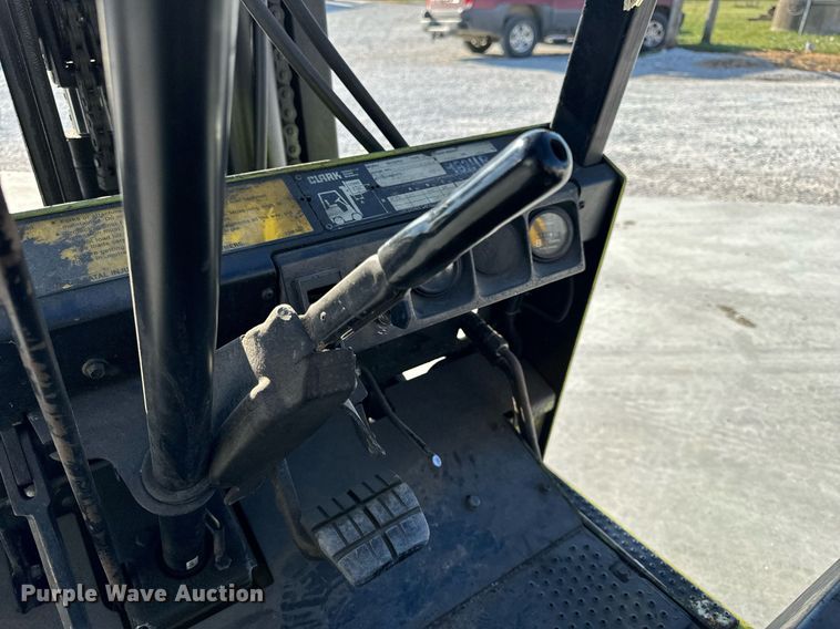 image for item NM9048 Clark GCS25I  forklift