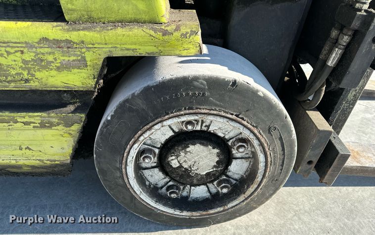 image for item NM9048 Clark GCS25I  forklift