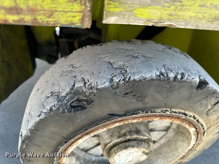 image for item NM9048 Clark GCS25I  forklift