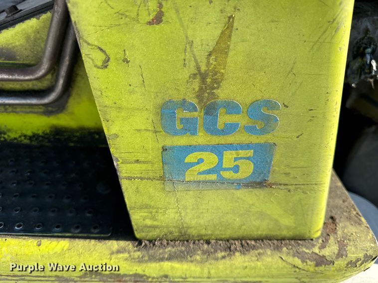 image for item NM9048 Clark GCS25I  forklift