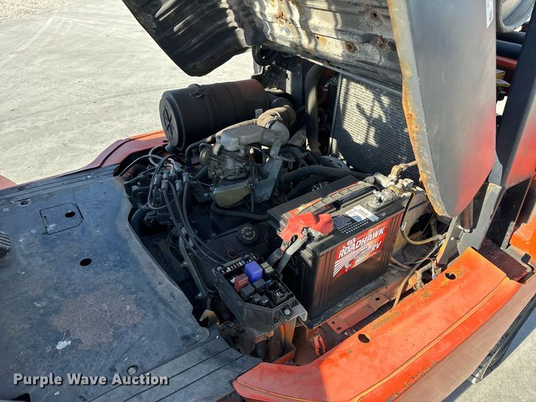 image for item NM9049 2002 Toyota 7FGKU40  forklift