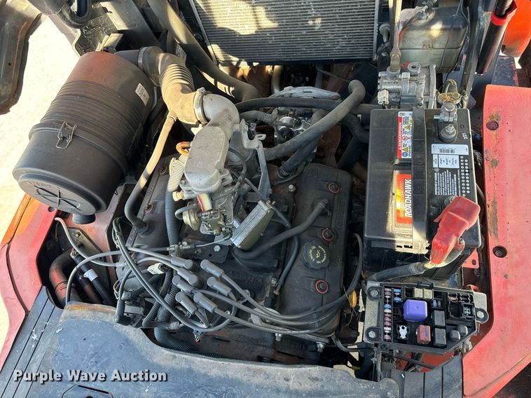 image for item NM9049 2002 Toyota 7FGKU40  forklift