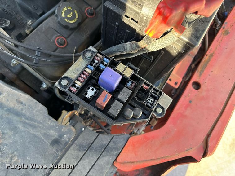 image for item NM9049 2002 Toyota 7FGKU40  forklift