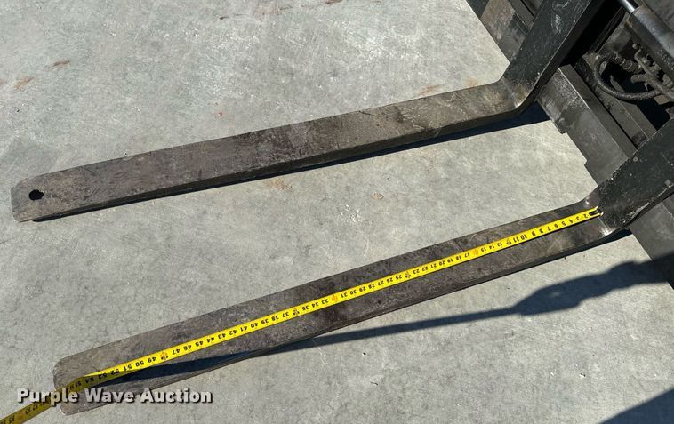 image for item NM9050 Komatsu FG45T-8  forklift