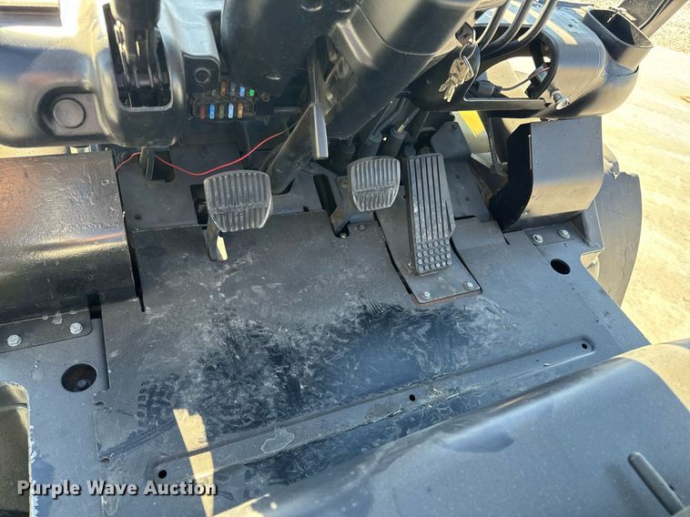 image for item NM9050 Komatsu FG45T-8  forklift