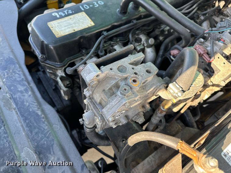 image for item NM9050 Komatsu FG45T-8  forklift