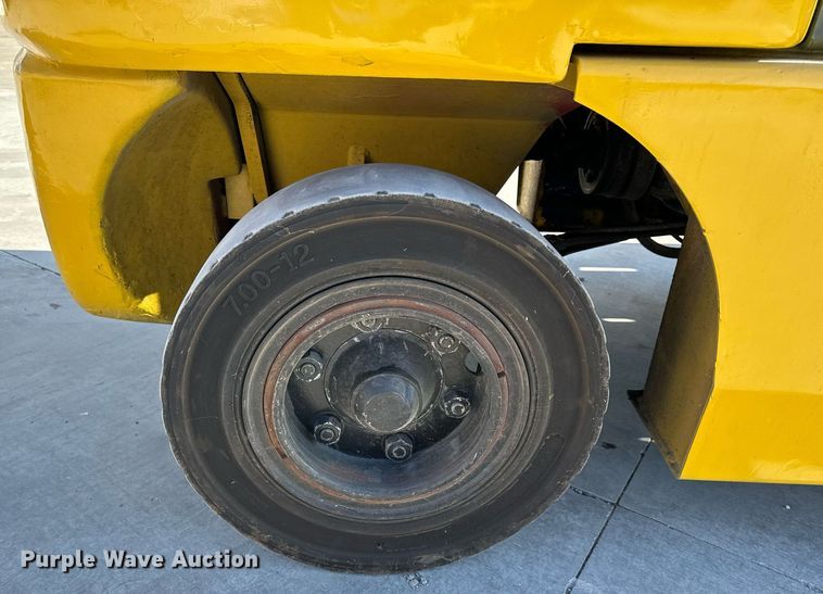 image for item NM9050 Komatsu FG45T-8  forklift