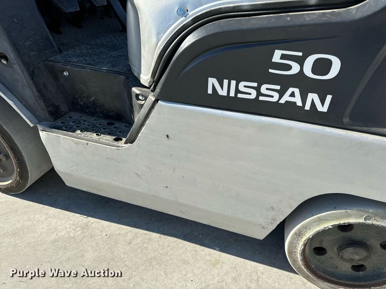 image for item NM9051 Nissan 50  forklift