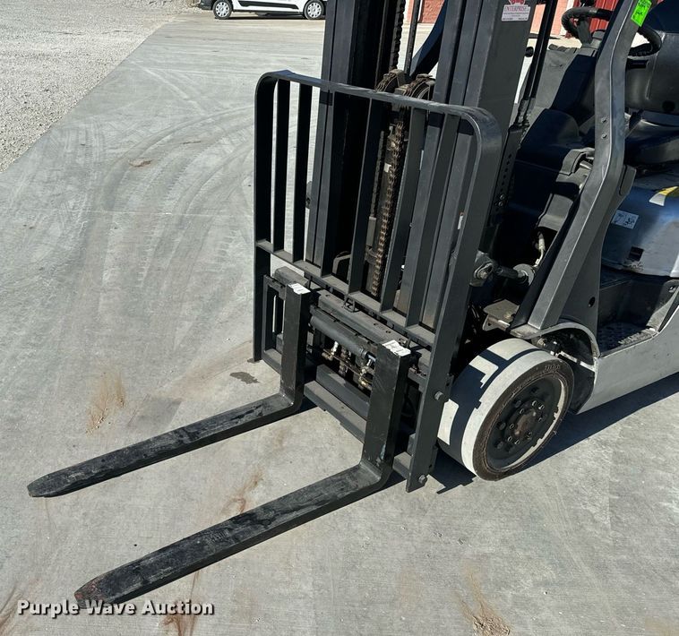 image for item NM9051 Nissan 50  forklift