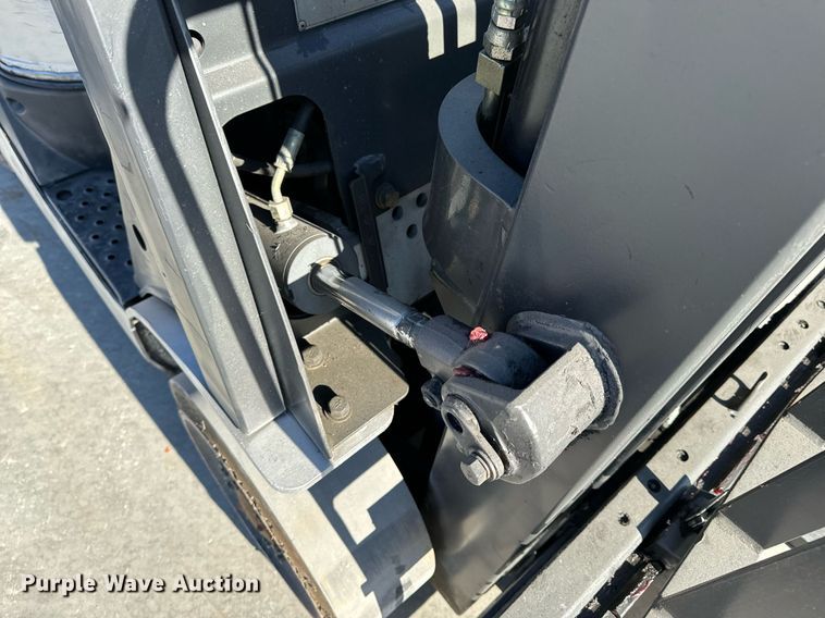 image for item NM9051 Nissan 50  forklift