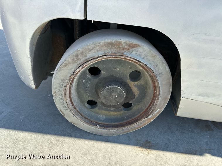 image for item NM9051 Nissan 50  forklift