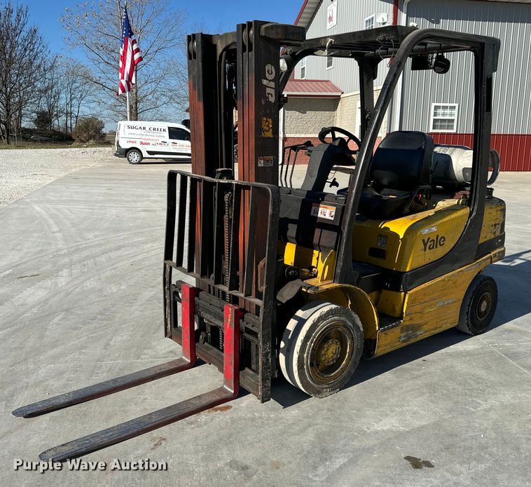 image for item NM9052 Yale GLP050VXEVSE084  forklift