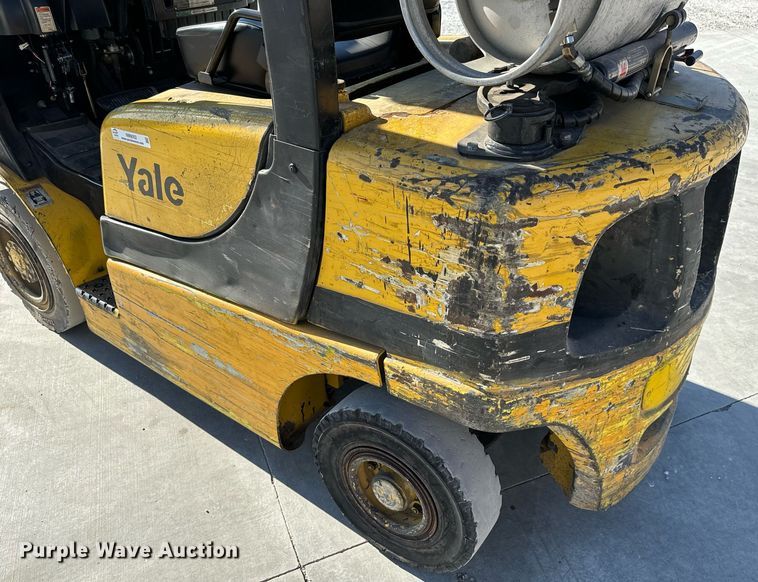 image for item NM9052 Yale GLP050VXEVSE084  forklift
