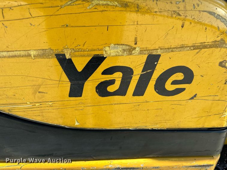 image for item NM9052 Yale GLP050VXEVSE084  forklift