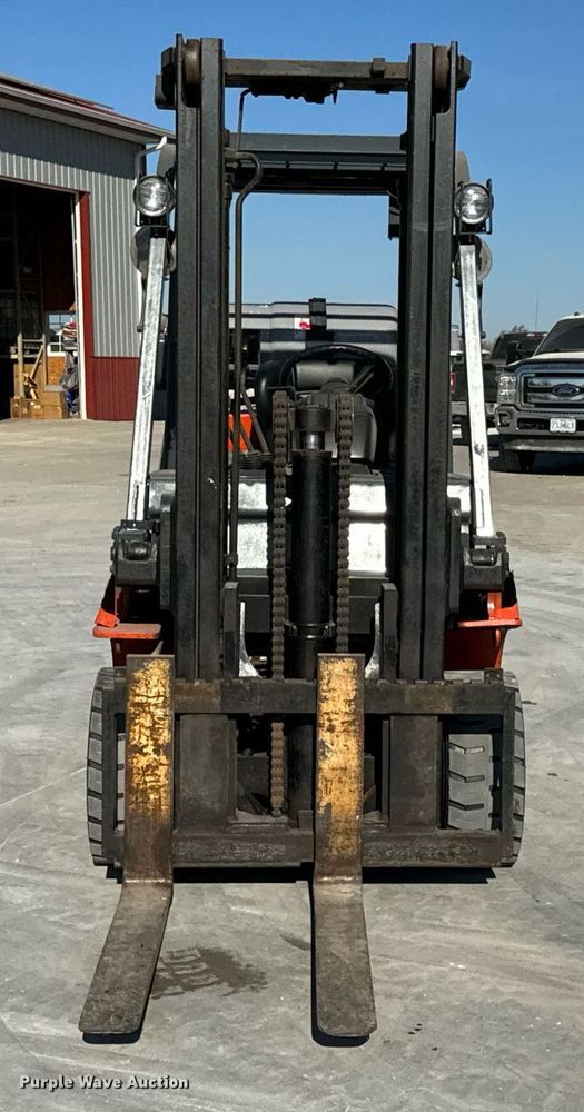 image for item NM9053 Toyota 7FGCU35  forklift