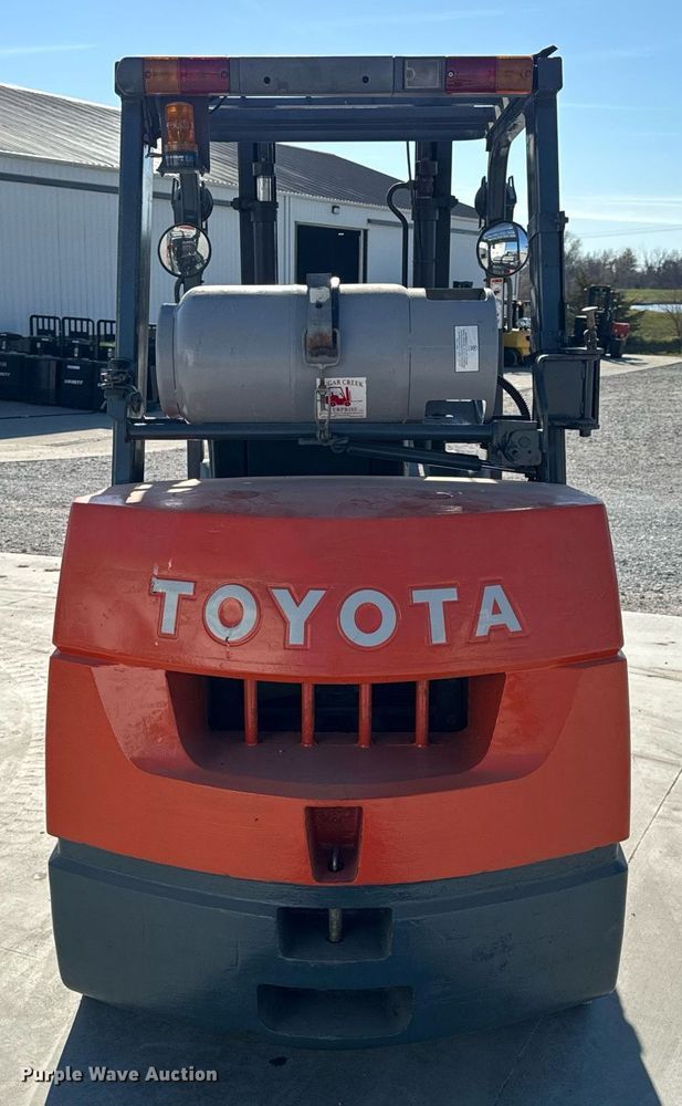 image for item NM9053 Toyota 7FGCU35  forklift