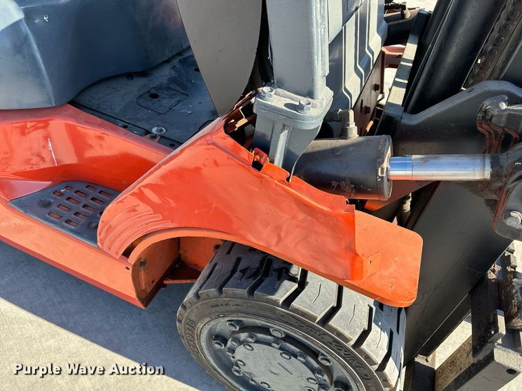 image for item NM9053 Toyota 7FGCU35  forklift