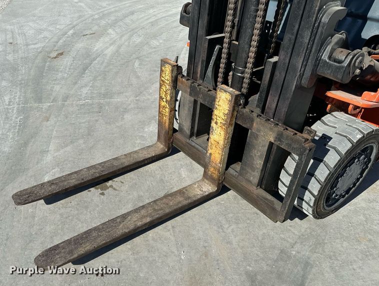 image for item NM9053 Toyota 7FGCU35  forklift