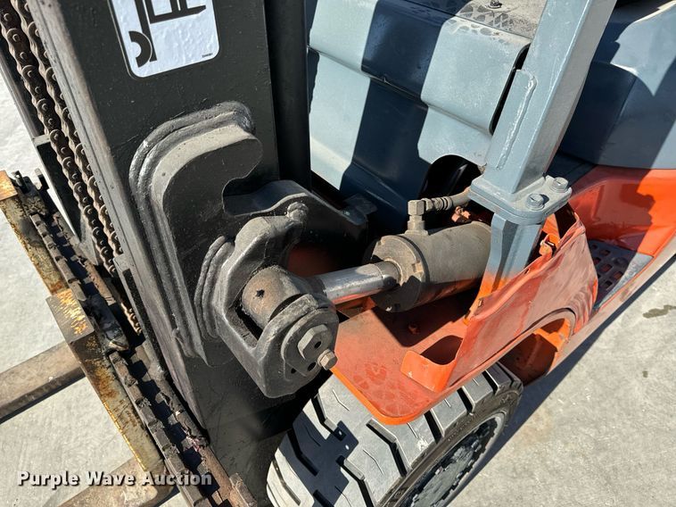 image for item NM9053 Toyota 7FGCU35  forklift