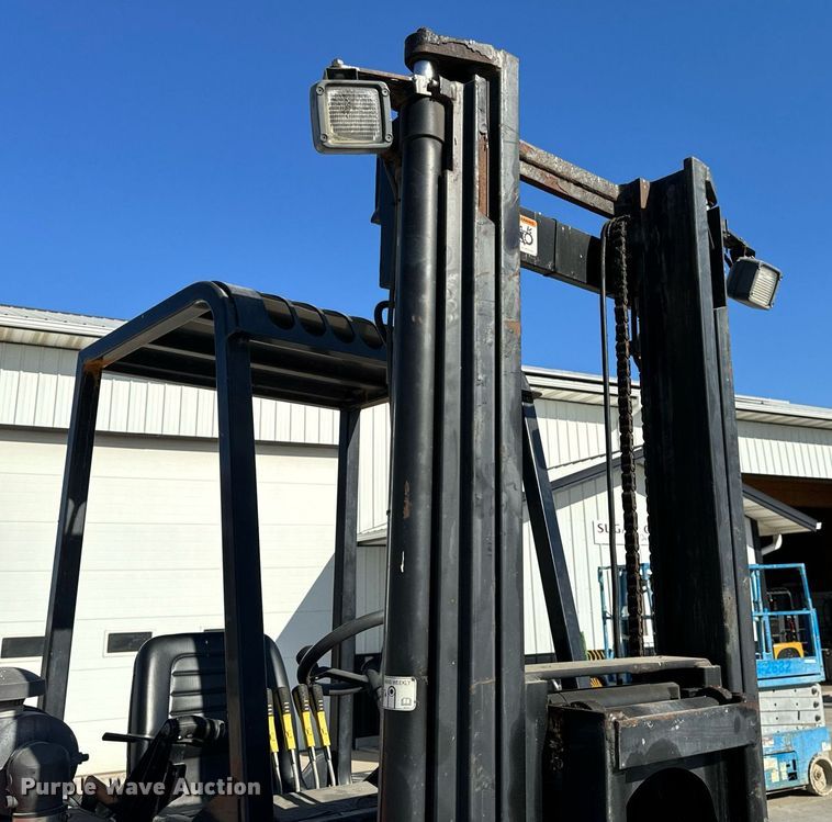 image for item NM9054 2015 Palfinger GT55EPR  forklift