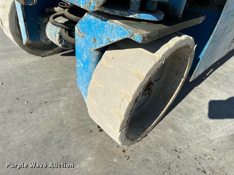 image for item NM9055 Genie GS-2632  scissor lift